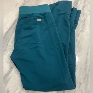 Figs Livingston Scrub Bottoms Size Small Caribbean Blue